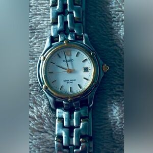 Vtg Seiko Watch Women 26mm Gold Silver Tone 7N82-0599 w extra link